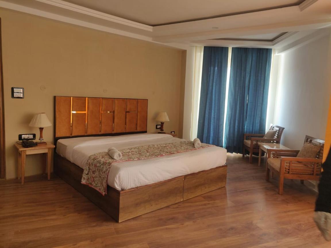 Kanishka Hotel Ladakh By Lexstays Leh Exterior photo
